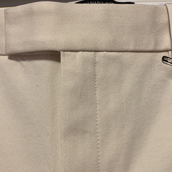 Banana Republic Straight Sloan Pants - Picture 8 of 9